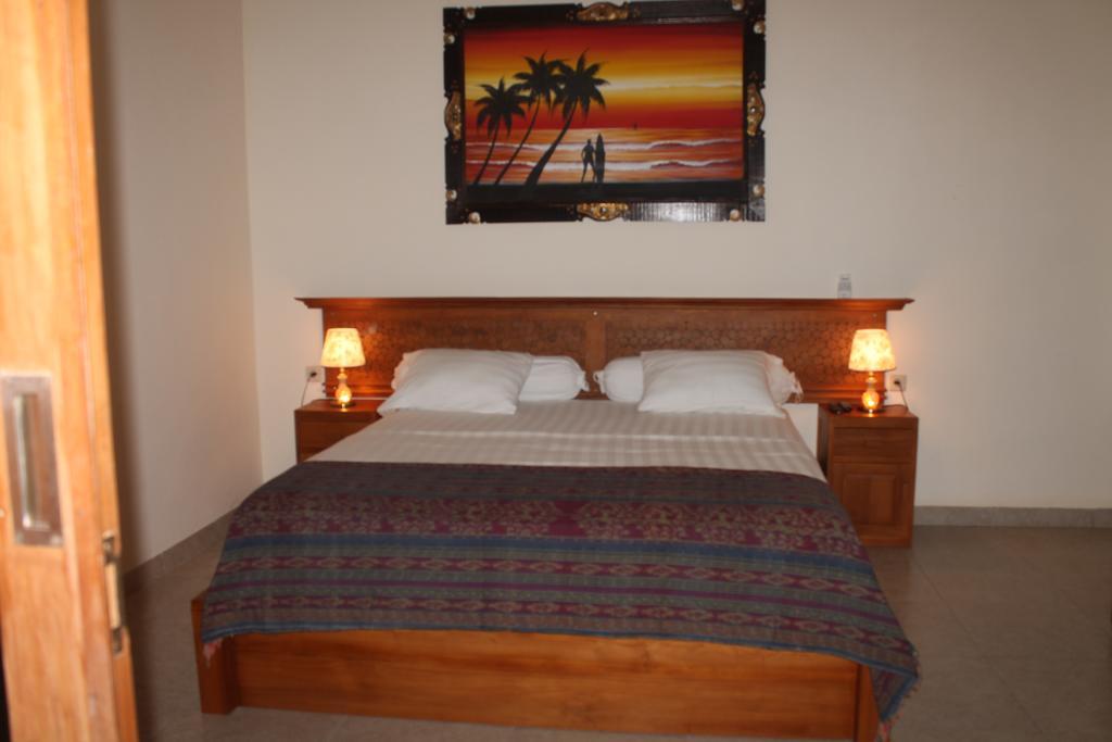 Coral Beach Pizza Cottages Τζίλι Τραγουανγκάν Εξωτερικό φωτογραφία
