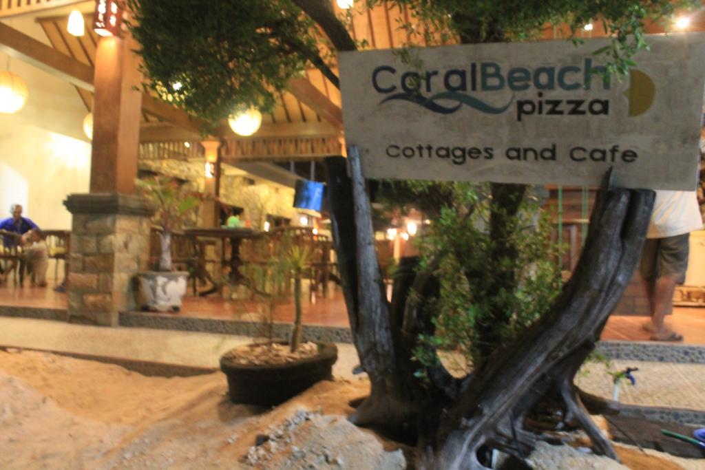 Coral Beach Pizza Cottages Τζίλι Τραγουανγκάν Εξωτερικό φωτογραφία